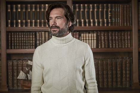 Paolo wears the 6-ply cashmere turtleneck