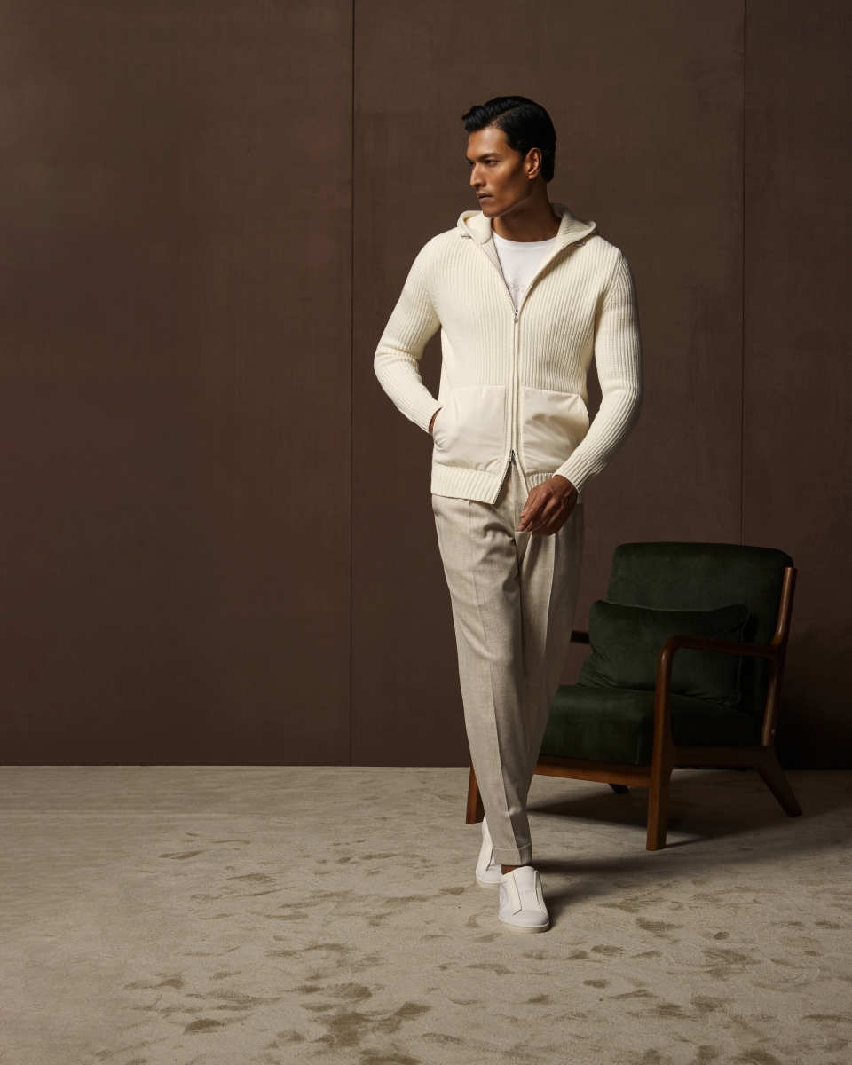 Gran Sasso. Full-zip-boucle'-con-cappuccio-ed-eco-imbottitura-12903